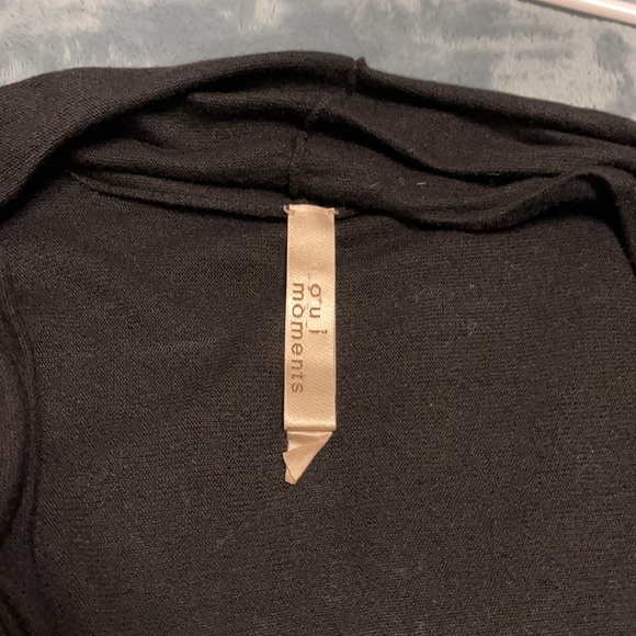 Black Open Cardigan with 3/4 Sleeves - Picture 2 of 3